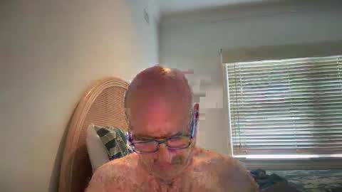 lucas10004 online show from 01/10/25, 04:22