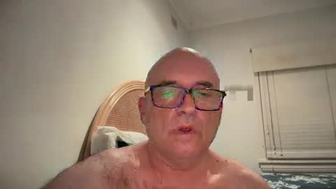 lucas10004 online show from 02/26/25, 11:20