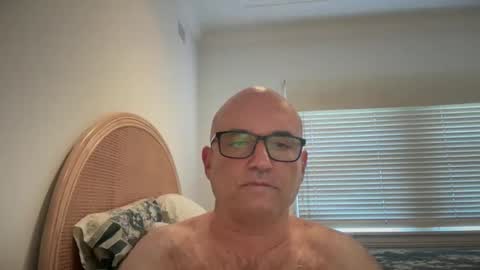 lucas10004 online show from 03/07/25, 01:42