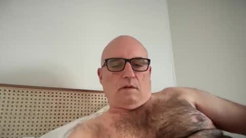 lucas10004 online show from 09/24/25, 05:33