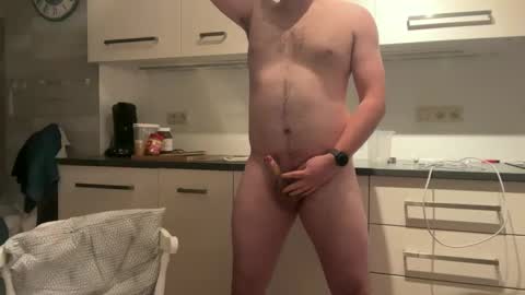 Lucas online show from 01/09/25, 04:28