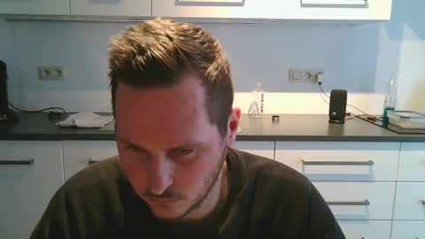 Lucas online show from 01/28/25, 01:59