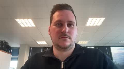 Lucas online show from 04/20/26, 02:31