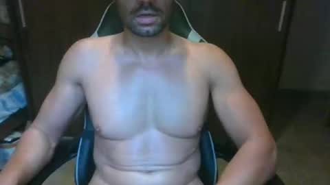 lucas205675 online show from 09/22/25, 02:52