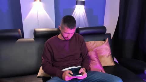 Snapshot of lucas4me chatting on 02/03/26, 02:21 Lucas online show from 02/03/26, 02:21