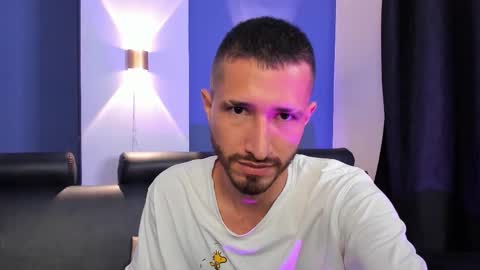 Snapshot of lucas4me chatting on 02/03/26, 02:53 Lucas online show from 02/03/26, 02:53