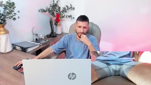 Snapshot of lucas4me chatting on 02/25/26, 02:43 Lucas online show from 02/25/26, 02:43