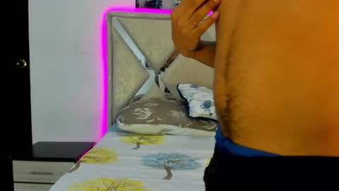 Snapshot of lucas_cruz1 chatting on 06/17/26, 03:53 lucas_cruz1 online show from 06/17/26, 03:53