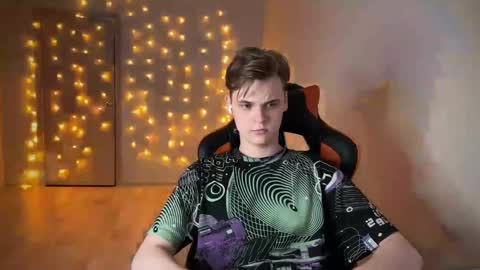 Lucas Gill online show from 01/16/25, 09:51