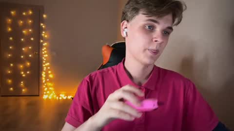 Lucas Gill online show from 01/22/25, 12:27