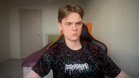 Lucas Gill online show from 03/08/25, 12:09