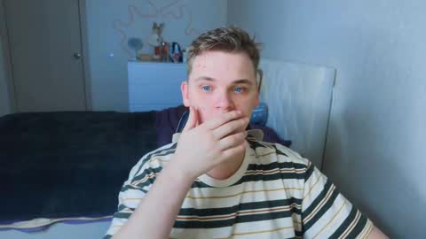 Lucas Gill online show from 11/24/25, 03:39