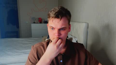 Lucas Gill online show from 01/11/26, 03:39