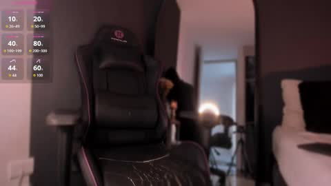   online show from 03/04/26, 03:40