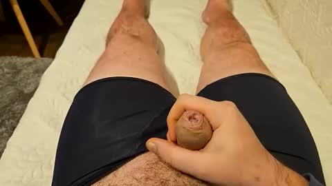 lucas_j_31 online show from 01/08/26, 01:19