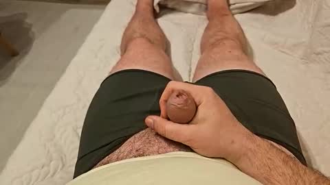 lucas_j_31 online show from 04/13/26, 03:23