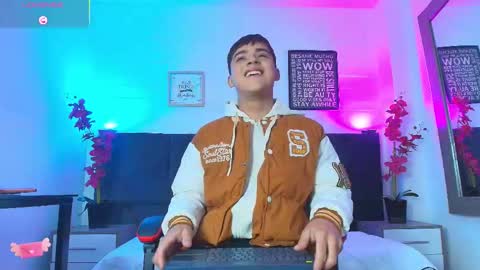 Lucas lovee online show from 02/15/26, 01:20