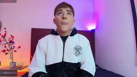 Lucas lovee online show from 04/07/26, 01:11