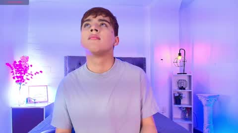 Snapshot of lucas_lovee chatting on 05/18/26, 05:30 Lucas lovee online show from 05/18/26, 05:30