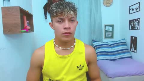 Lucas Luxx online show from 10/14/25, 02:40