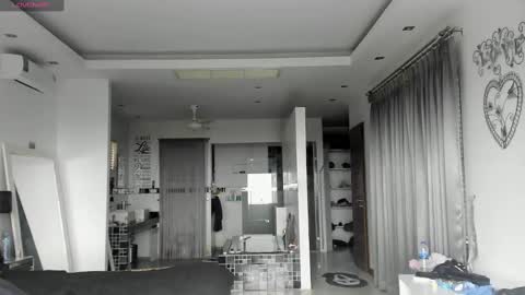 lucasexclusive online show from 12/16/24, 05:17