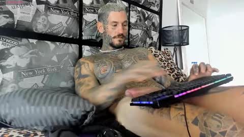 lucasexclusive online show from 02/04/25, 04:59