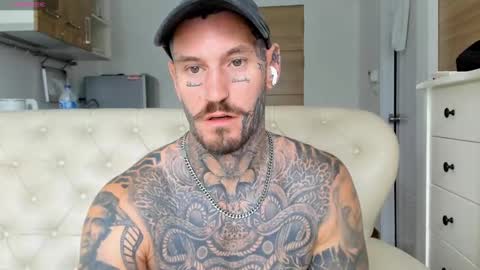 lucasexclusive online show from 09/13/25, 04:56