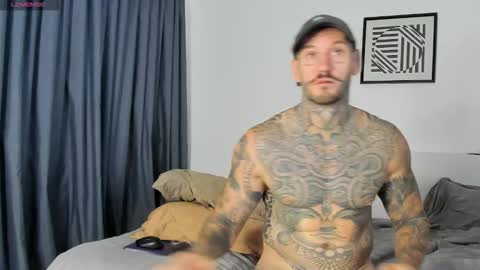 lucasexclusive online show from 12/22/25, 05:15