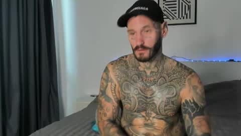 Snapshot of lucasexclusive chatting on 04/24/26, 06:38 lucasexclusive online show from 04/24/26, 06:38