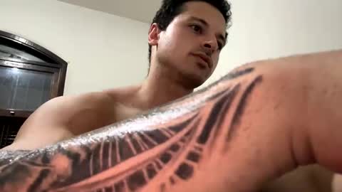 lucasfit24 online show from 01/21/25, 02:43