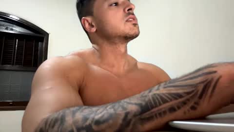 lucasfit24 online show from 02/20/25, 11:53