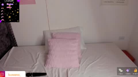 Snapshot of lucero_evanss chatting on 01/27/25, 11:22 Lucero online show from 01/27/25, 11:22