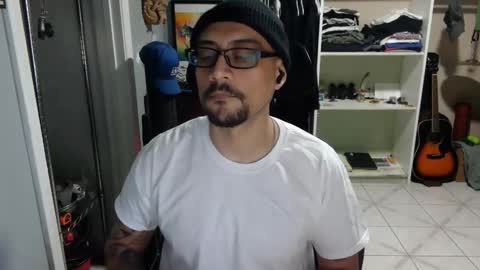 Luchi Luchano online show from 11/24/25, 08:08