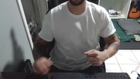 Luchi Luchano online show from 11/29/25, 03:09