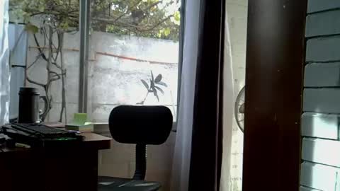 Snapshot of luchosaando chatting on 05/14/26, 02:24 Felipe online show from 05/14/26, 02:24
