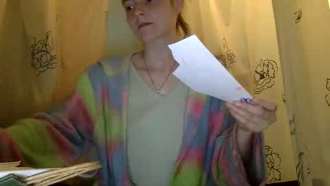 Luci Layne online show from 04/18/26, 12:31