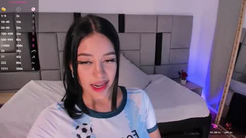 Luciana  Rest time I will return on December 2. online show from 12/16/25, 04:17