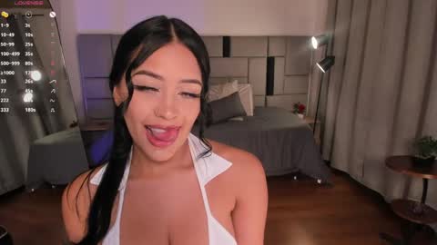 Snapshot of luci_naughty_ chatting on 05/21/26, 03:46 Luciana Rest time I will return on December 2. online show from 05/21/26, 03:46