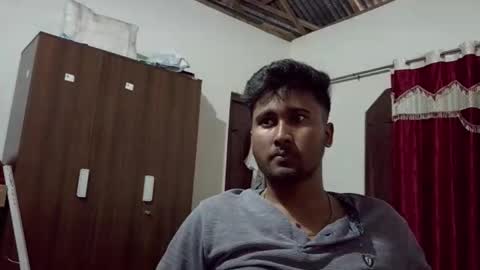 luci_ri online show from 04/06/26, 06:47