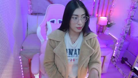 hanna online show from 01/21/25, 02:00