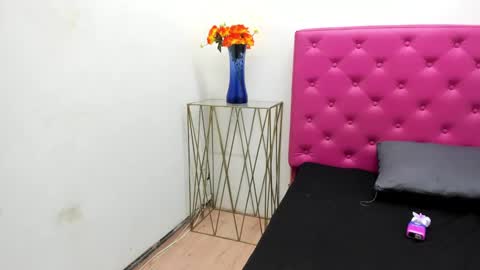 lucia78shy online show from 03/12/25, 11:53