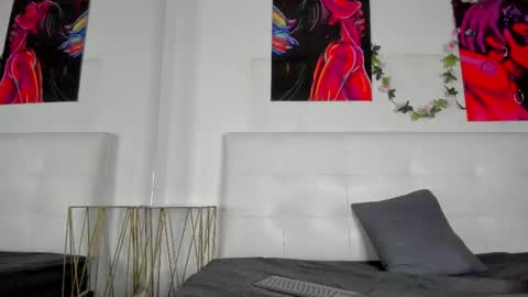 lucia78shy online show from 11/16/25, 11:10