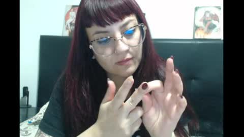 Snapshot of lucia_d_carton chatting on 05/20/26, 04:07 Lulu DCarton online show from 05/20/26, 04:07