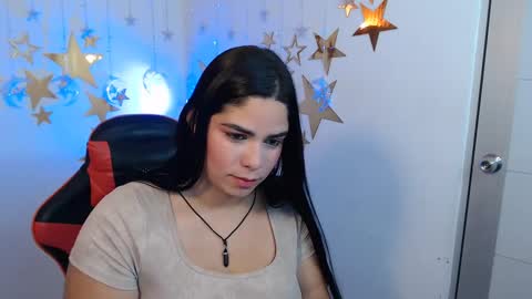 Snapshot of lucia_ht chatting on 10/03/25, 01:57 LUCIA online show from 10/03/25, 01:57