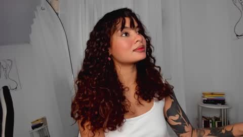 Lucia online show from 01/16/25, 11:59