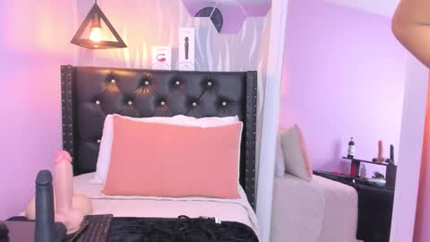 Lucia online show from 02/01/26, 01:09