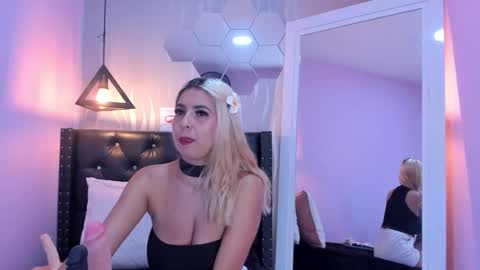 Lucia online show from 02/07/26, 06:55