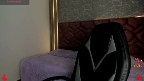 Snapshot of lucia_star_ chatting on 01/03/25, 01:14 lucia star  online show from 01/03/25, 01:14