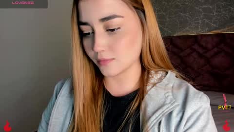 Snapshot of lucia_star_ chatting on 01/07/25, 09:57 lucia star  online show from 01/07/25, 09:57