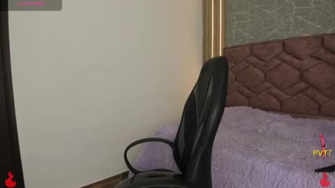 Snapshot of lucia_star_ chatting on 01/14/25, 11:05 lucia star  online show from 01/14/25, 11:05